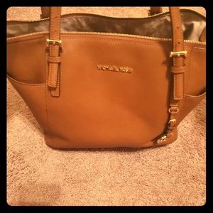 Michal Kors large tote